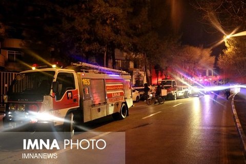 آتش سوزی مزدا ٣٢٣ در زیر گذر میدان احمد آباد آتش سوزی هتل پل